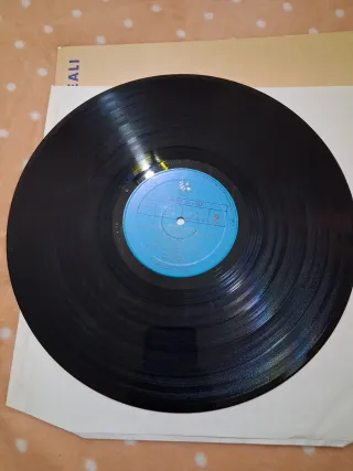 Vinile UN ATTMO DI BLU - FAUSTO LEALI