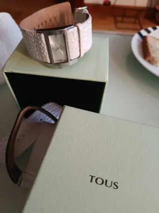 Reloj Tous Blanco y Dorado con Correas
