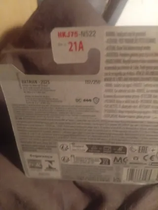 Hot Wheels Batman Coche Dorado