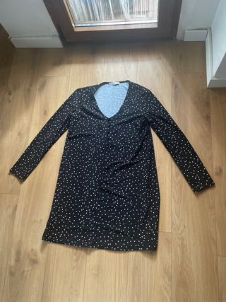 Vestido Negro Lunares Escote V Manga Larga