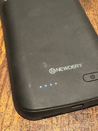 Funda Batería Newdery iPhone 15 Pro Max