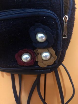 Zainetto blu con fiori