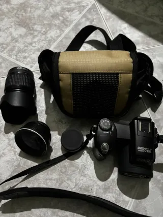 Cámara Digital INTERPOLATES 33.0 Megapíxeles