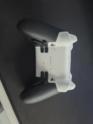 Mando Xbox Elite Series 2 Core