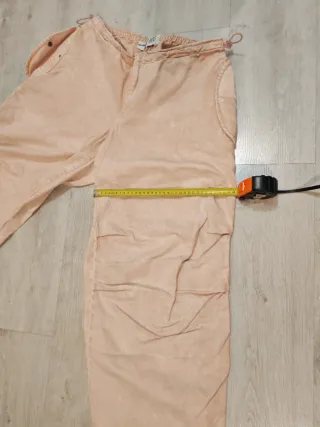 Jeans larghi Urban Outfitters rosa