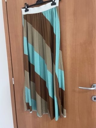 Gonna midi plissettata a righe