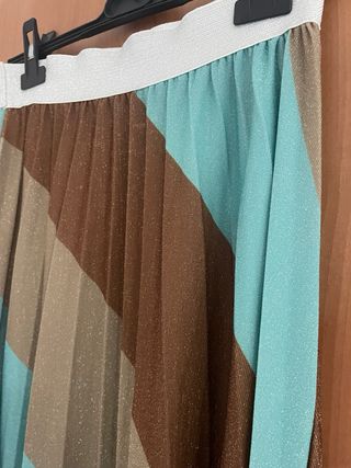 Gonna midi plissettata a righe