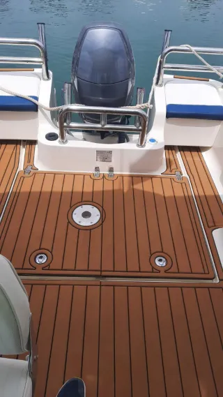 Embarcación Shiren 656 pesca 5.95 en papeles