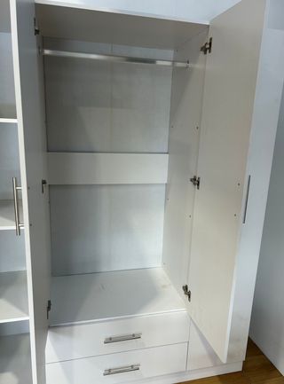 Armario 4 puertas con cajones ¡PÁGALO EN CASA!