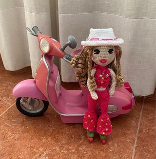 Muñeca Bratz Crochet Hecha a Mano
