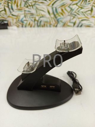 Base carga 2 mandos PS4 - iplay