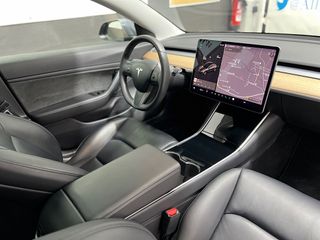 Tesla Model 3 Gran Autonomia AWD