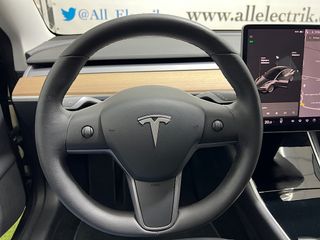Tesla Model 3 Gran Autonomia AWD
