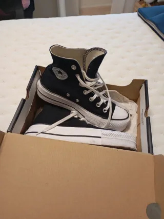 Converse negras de bota con plataforma talla 36.5
