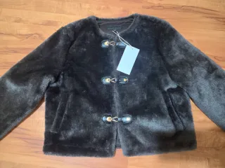 Abrigo de pelo nuevo