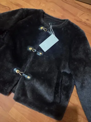 Abrigo de pelo nuevo