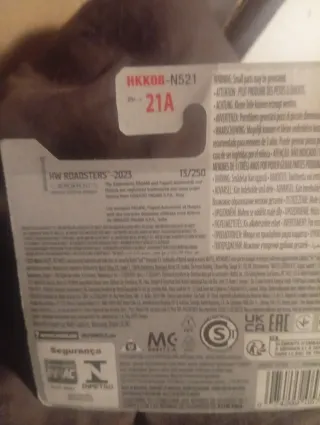 Hot Wheels 17 Pagani Huayra Roadster Azul