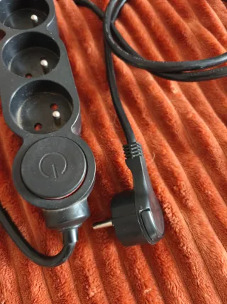 Regleta enchufe plano 8 tomas con interruptor