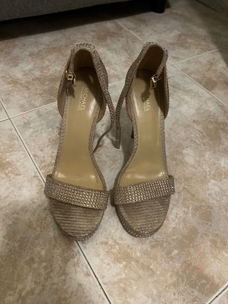 Sandalias Michael Kors Doradas Brillantes