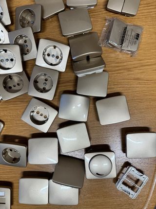 Mecanismos Niessen Arco Champán