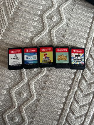 Nintendo Switch + 5 Giochi