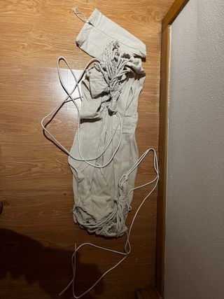 Hamaca beige con cuerdas