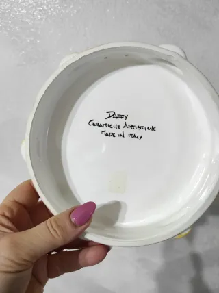 Cimelio artigianale dipinto a mano