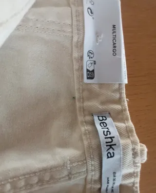 Bershka Cargo Donna colore Panna