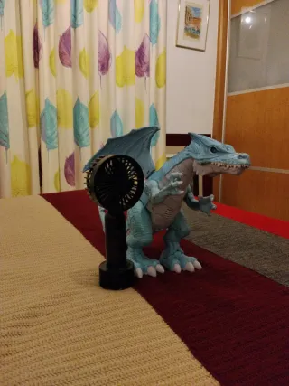 Juguete Dragón Grande Azul. Mecánico. ANDADOR.