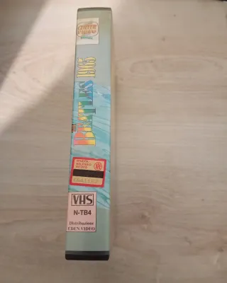 VHS The Beatles 1965