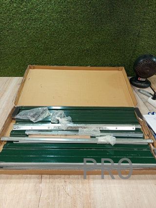 Macetero jardinera metal  240x80x77