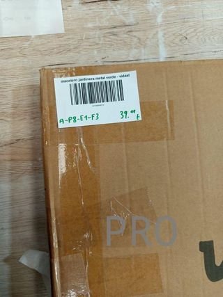 Macetero jardinera metal  240x80x77