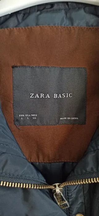 Chaleco Zara marino y marrón