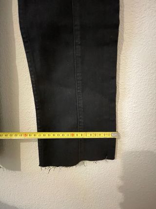 Pantalón vaquero negro Zara (Split Skinny)