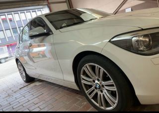 BMW 118i SPORT 170cv TECHO LLANTAS 17 LIBRO GARANT