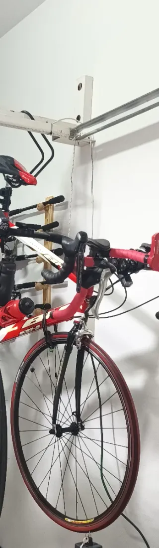 Bicicleta BH Prisma Aluminio/Carbono