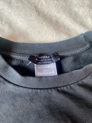 Sudadera Frozen Bershka Talla XS Muy Oversize