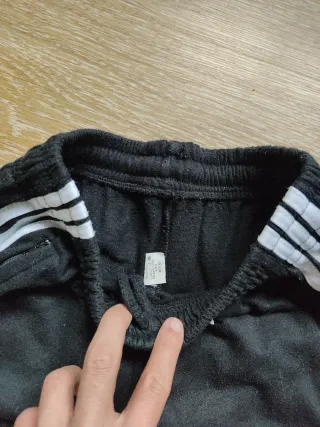 Pack 2 pantalones Adidas y Jordan negros