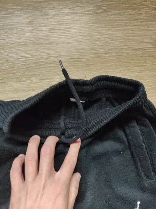 Pack 2 pantalones Adidas y Jordan negros