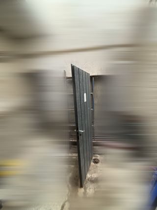 Puerta metálica galvanizada