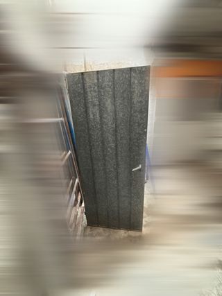 Puerta metálica galvanizada