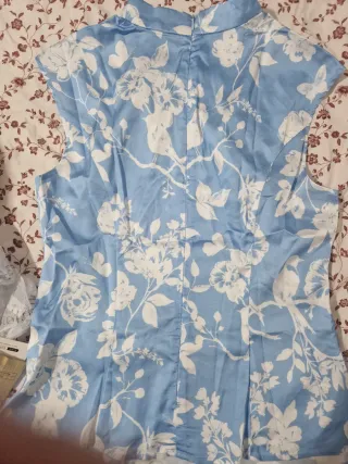 Blusa estilo japonés MOTF azul y blanco