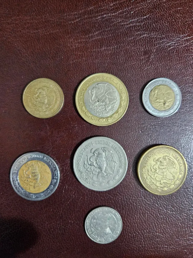 Lote de 7 Monedas Mexicanas Varias