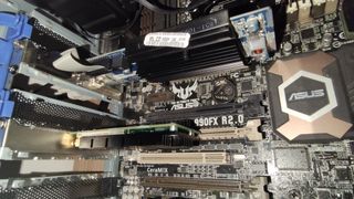 Scheda Video AMD ATi Radeon HD6230 512MB GDDR3