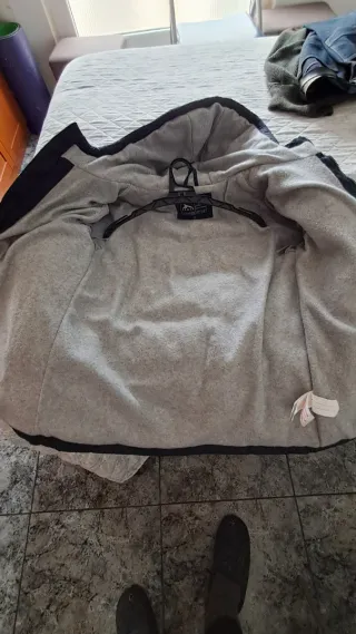 Chaqueta acolchada niño azul/gris