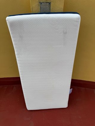 Colchón de cuna para plagiocefalia