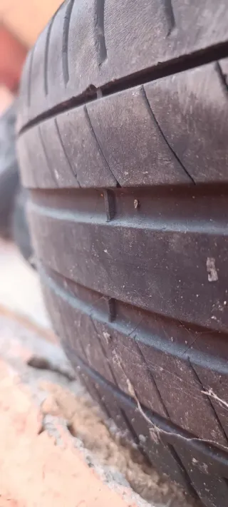 Llantas con neumáticos Nissan Qashqai 215x60x17R