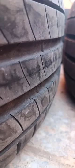 Llantas con neumáticos Nissan Qashqai 215x60x17R