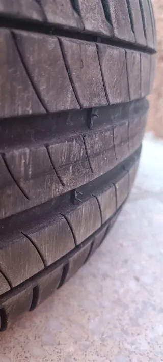 Llantas con neumáticos Nissan Qashqai 215x60x17R