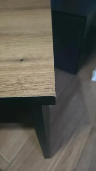 Mesa centro elevable madera (no sube bien)